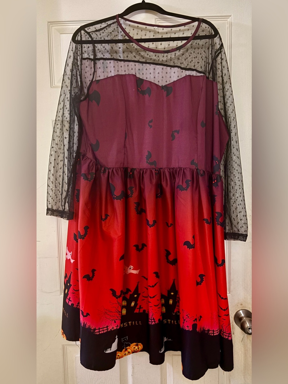 Plus Size Burgundy and Red Halloween Dress with Bat Haunted House Print